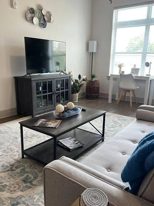Spacious Luxury 2 Bedroom-2 Bath Apt In Uptown With Balcony -80 Charlotte 0*,  United States